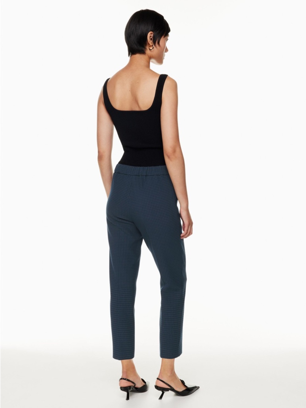ARITZIA Babaton Conan Cropped Pant in Plaid - 4 - Picture 3 of 11